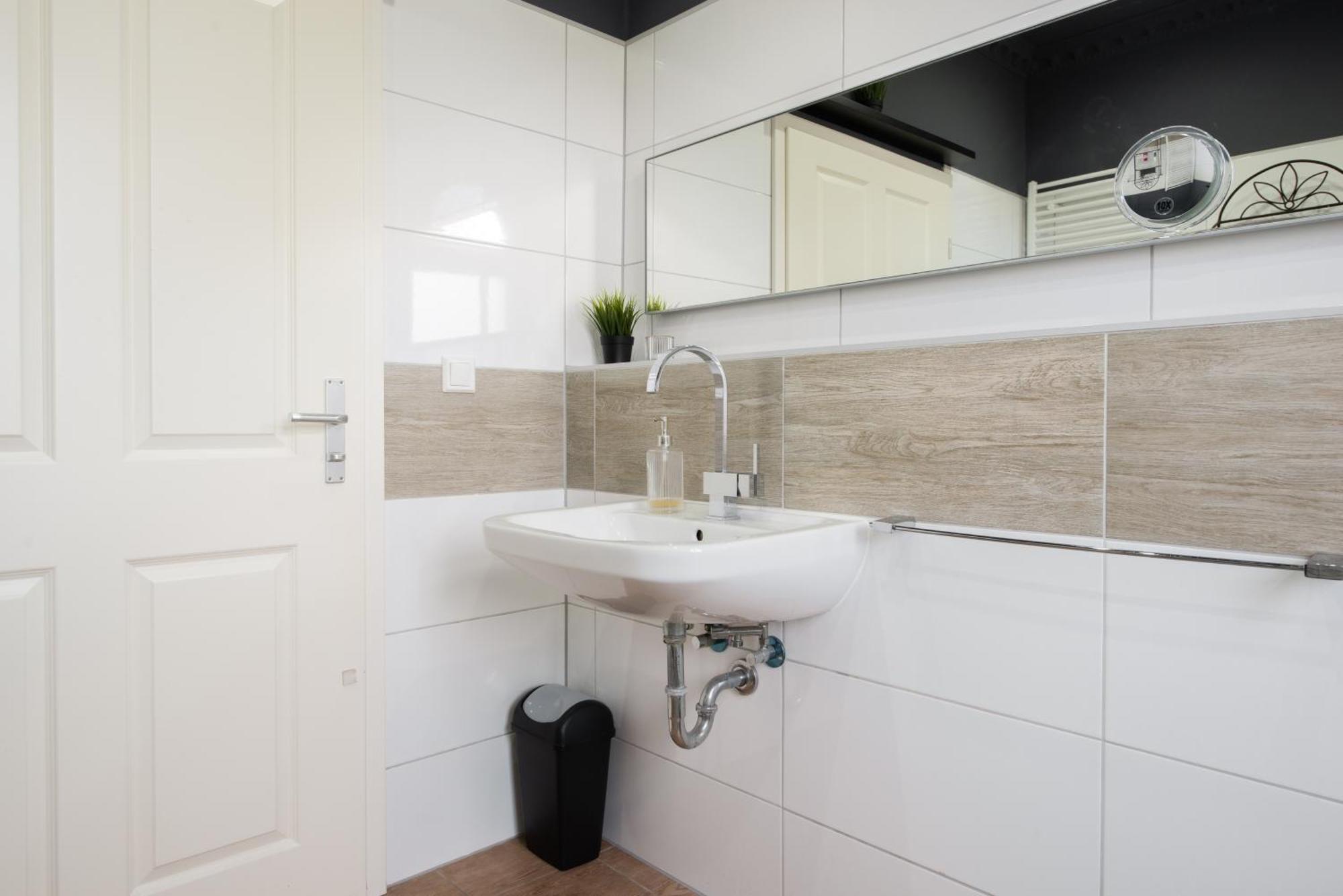 Apartment Birmingham Celle Esterno foto